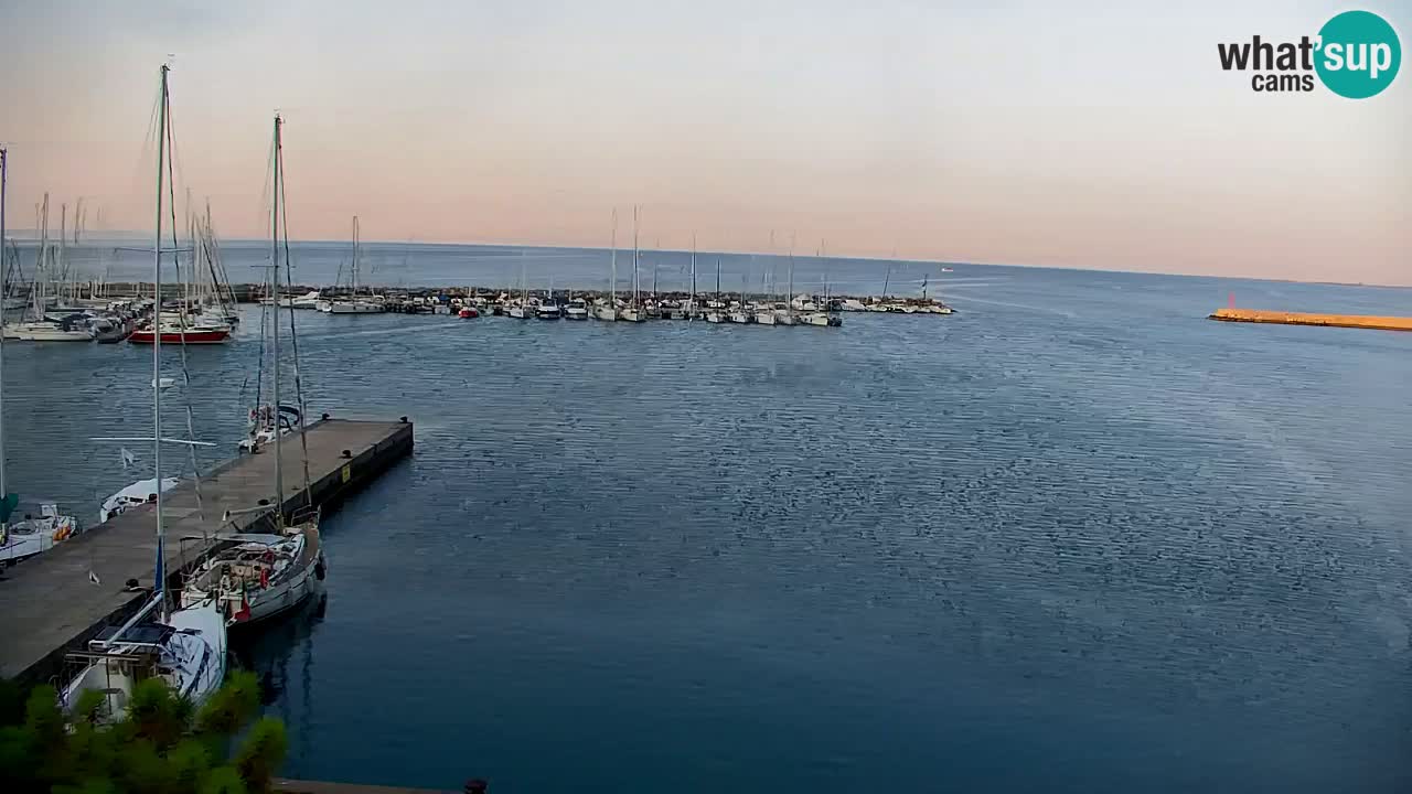 Webcam Baie de Sistiana – Vue en direct de la marina et de la baie