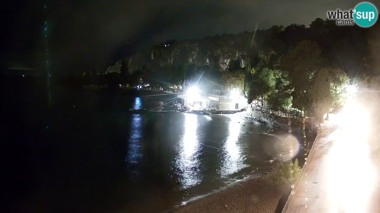 Web kamera Sistiana Uvala – Pogled uživo na marinu i zaljev