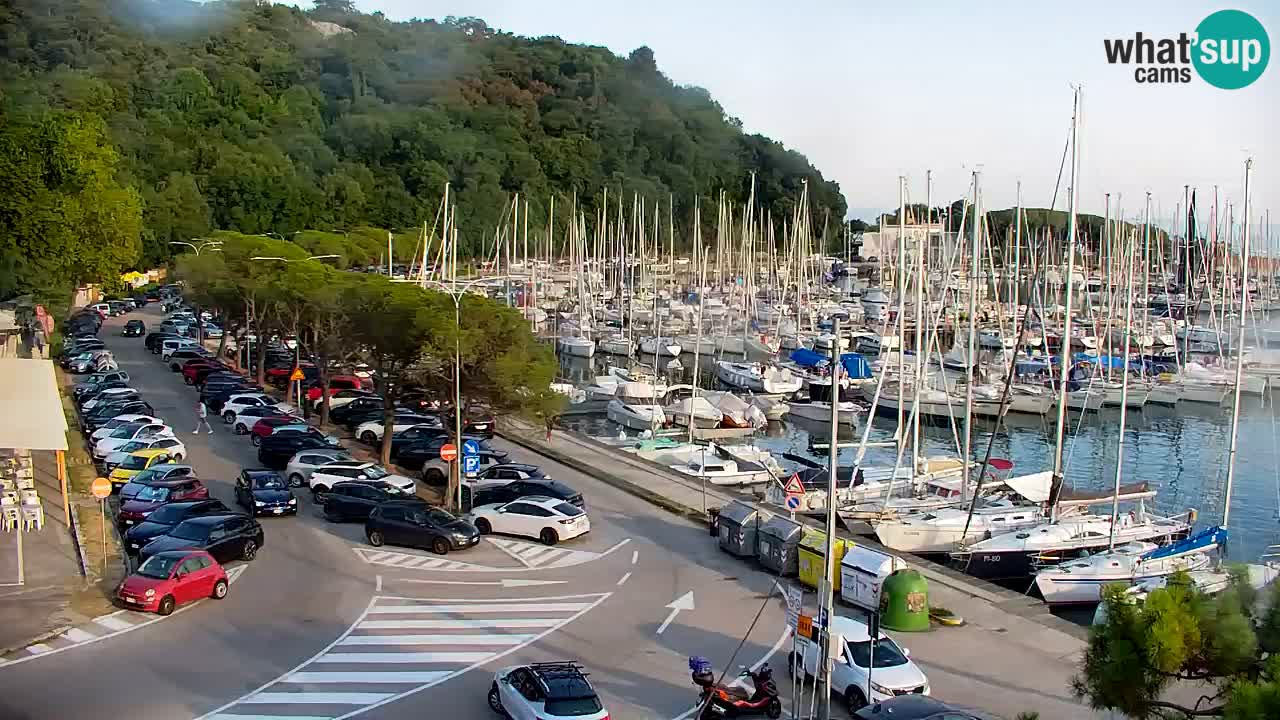 Webcam Baie de Sistiana – Vue en direct de la marina et de la baie