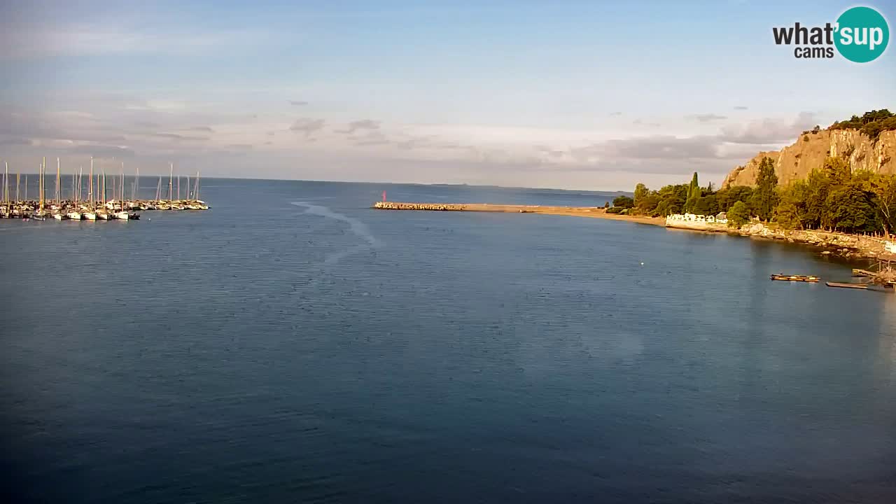 Webcam Bahía de Sistiana – Vista en directo del puerto deportivo y la costa