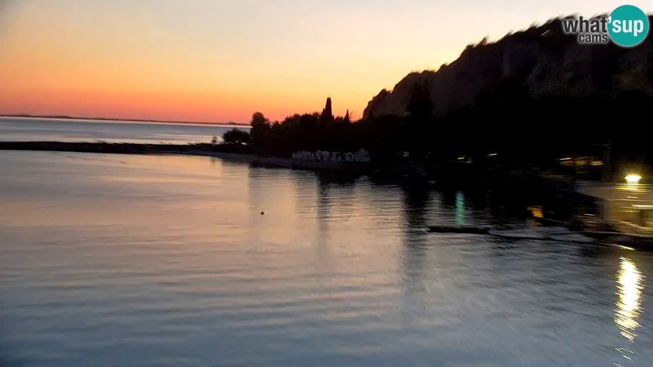 Web kamera Sistiana Uvala – Pogled uživo na marinu i zaljev