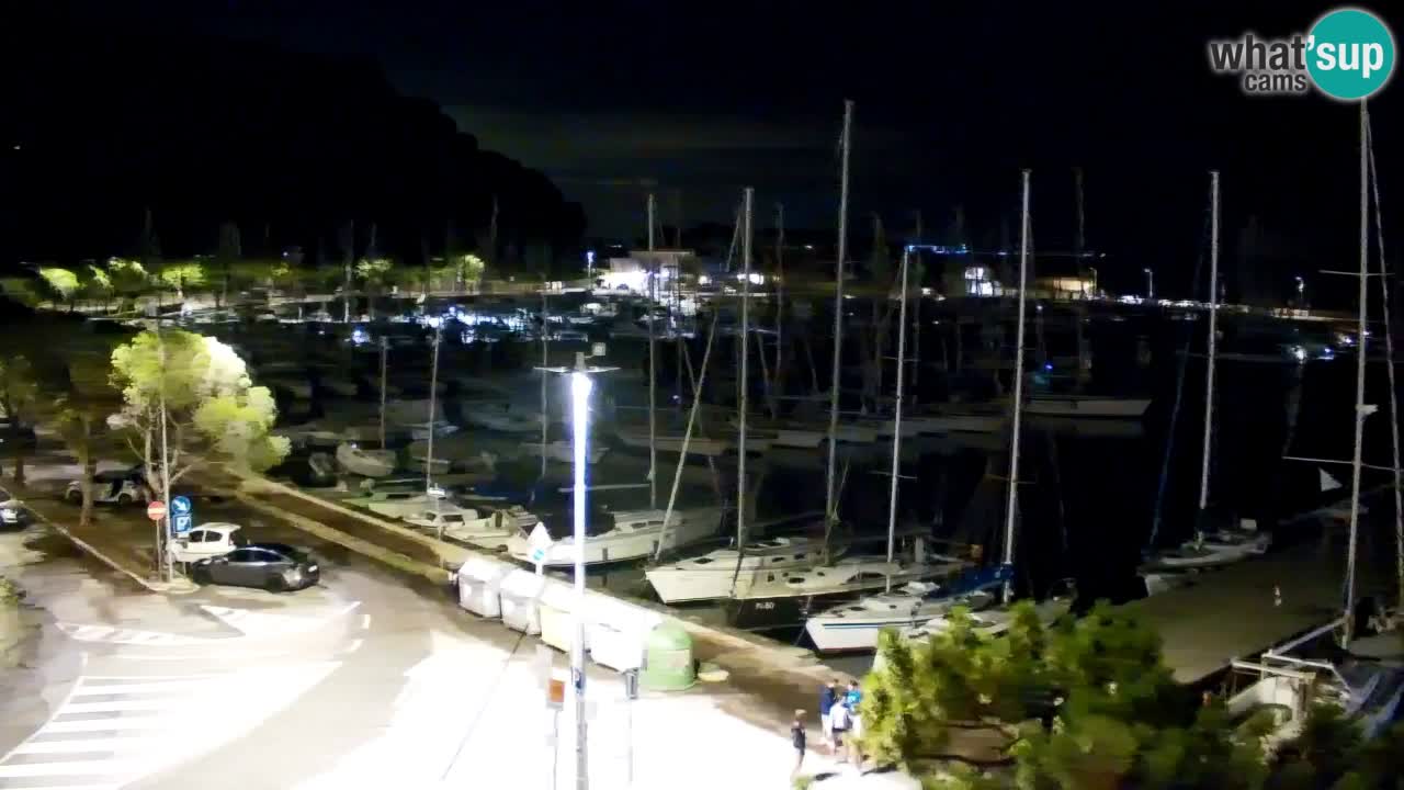 Web kamera Sistiana Uvala – Pogled uživo na marinu i zaljev