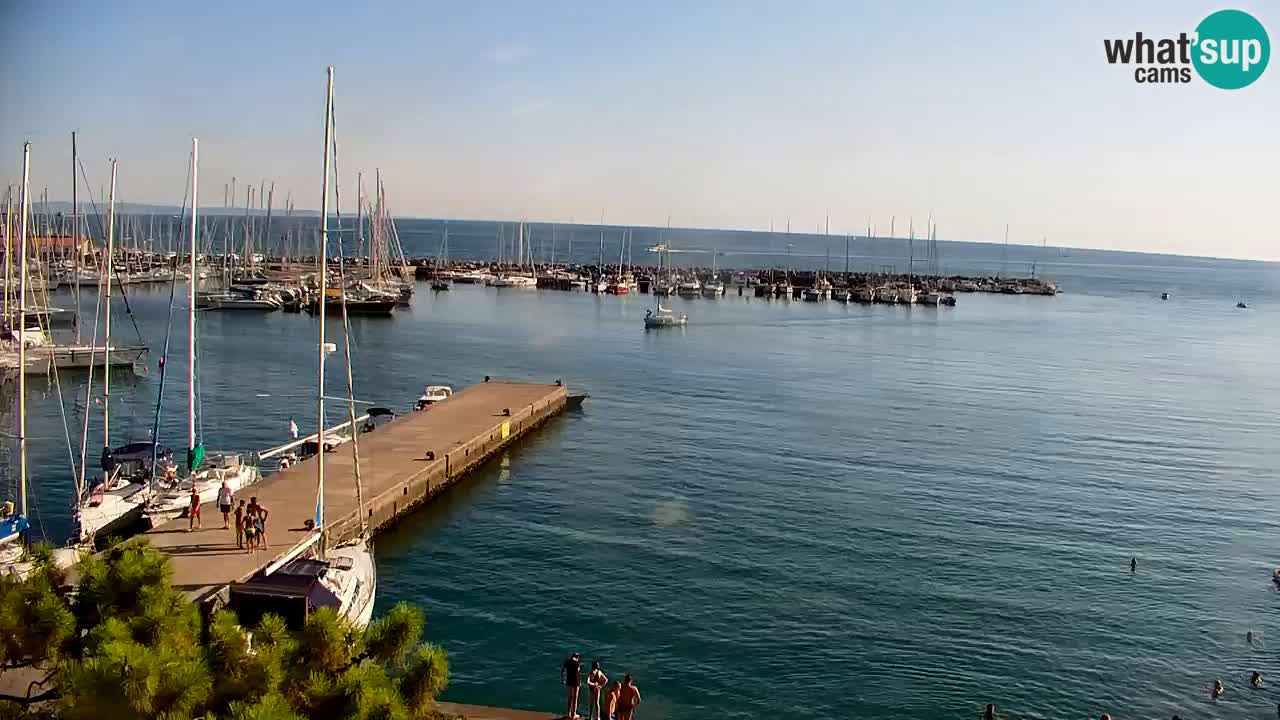 Webcam Baie de Sistiana – Vue en direct de la marina et de la baie