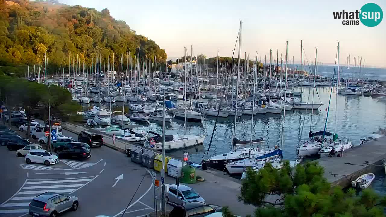 Webcam Baie de Sistiana – Vue en direct de la marina et de la baie