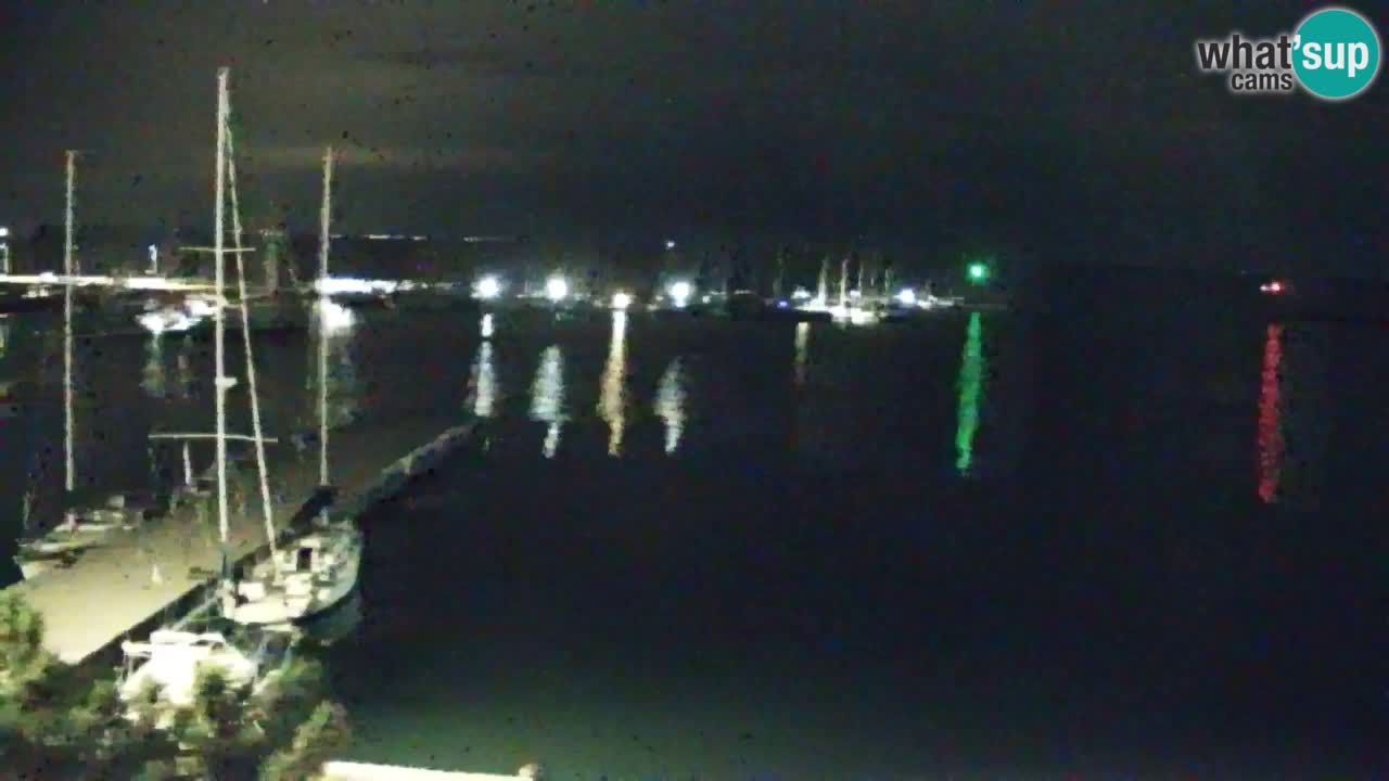 Web kamera Sistiana Uvala – Pogled uživo na marinu i zaljev