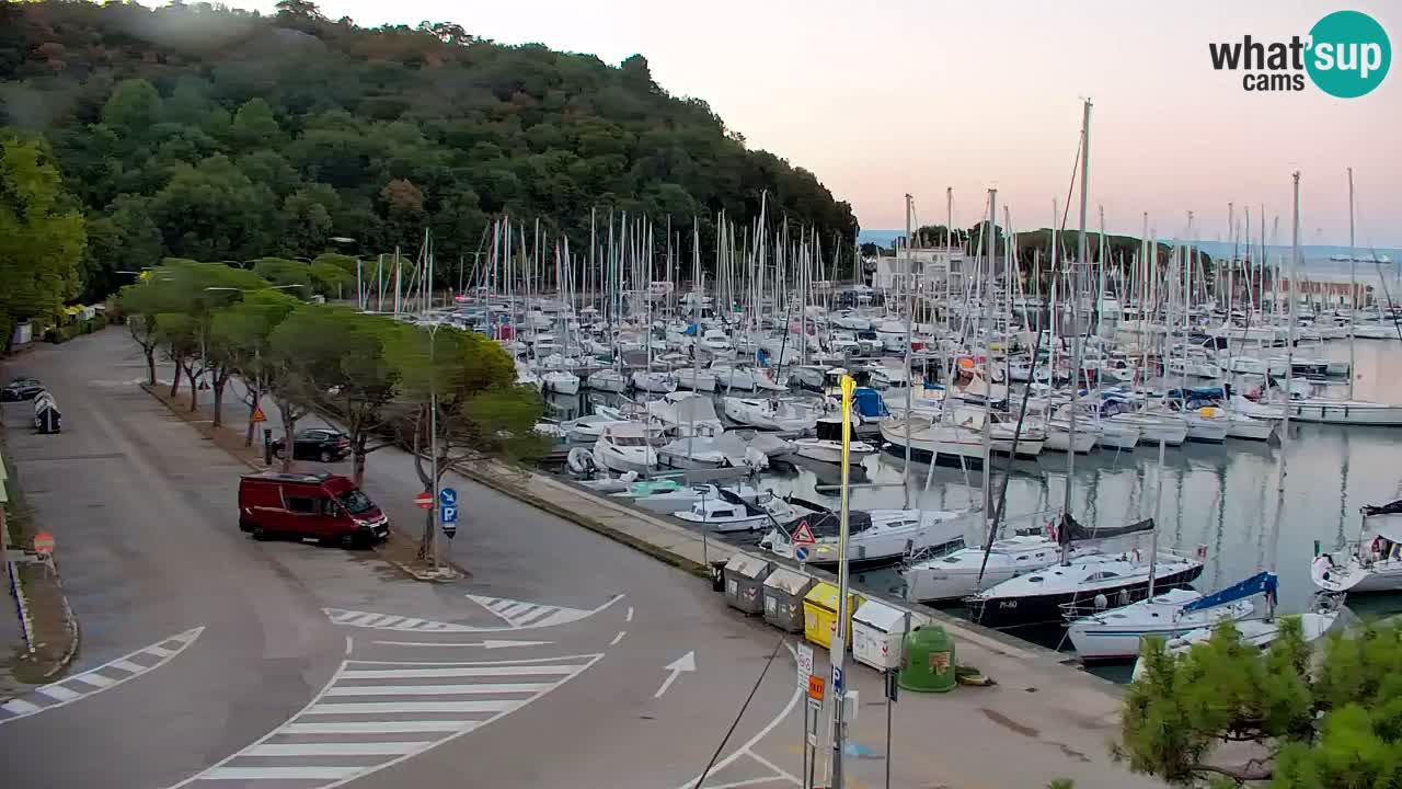 Webcam Baie de Sistiana – Vue en direct de la marina et de la baie