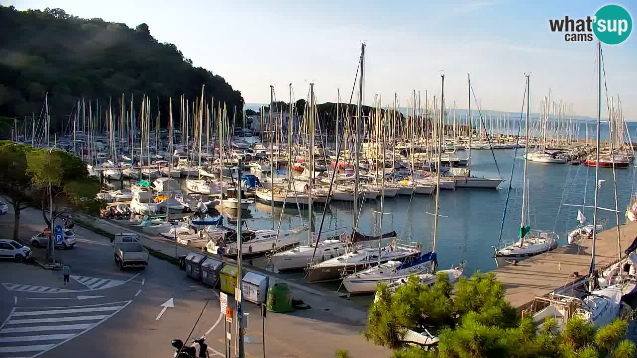 Webcam Baie de Sistiana – Vue en direct de la marina et de la baie