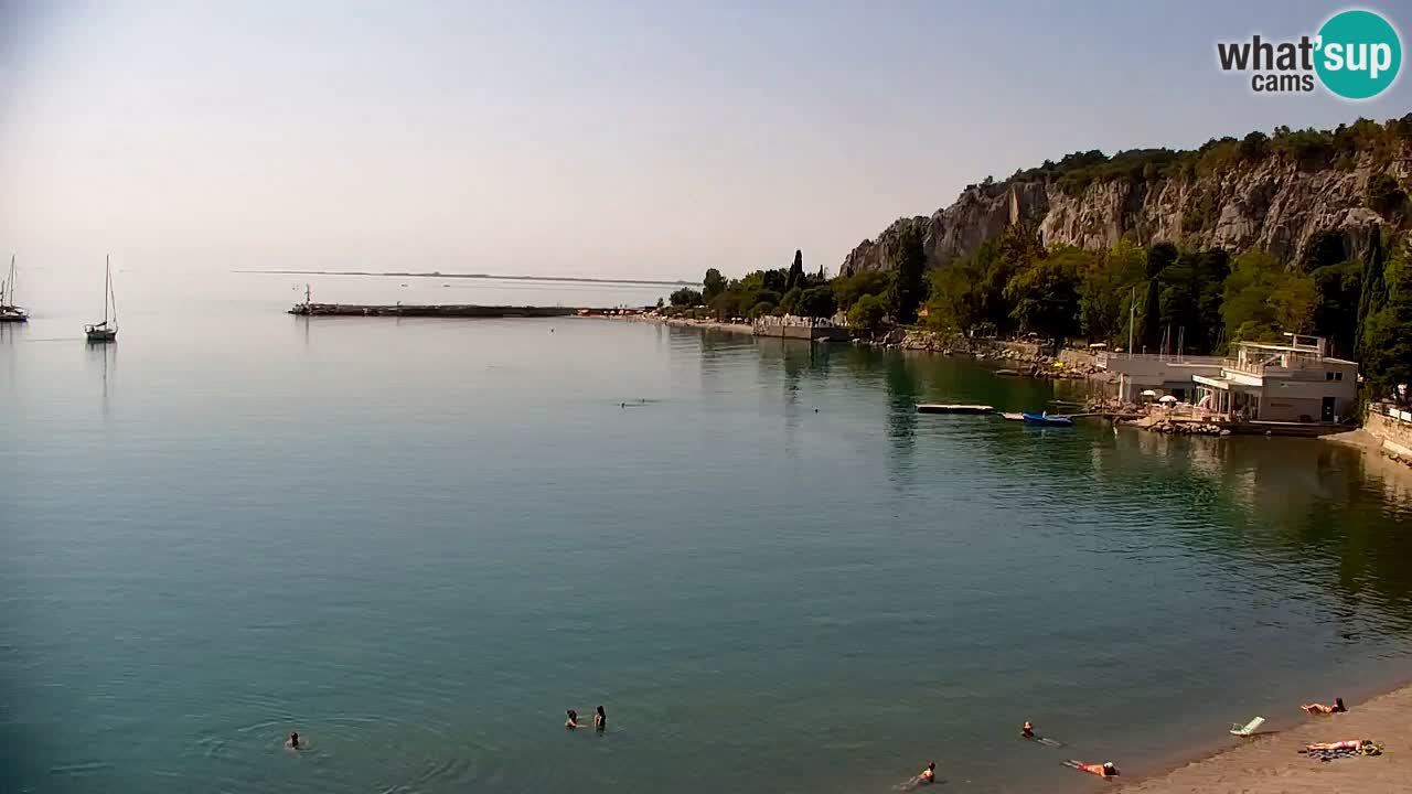 Webcam Bahía de Sistiana – Vista en directo del puerto deportivo y la costa