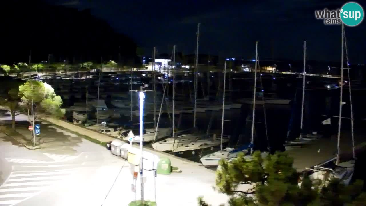 Web kamera Sistiana Uvala – Pogled uživo na marinu i zaljev