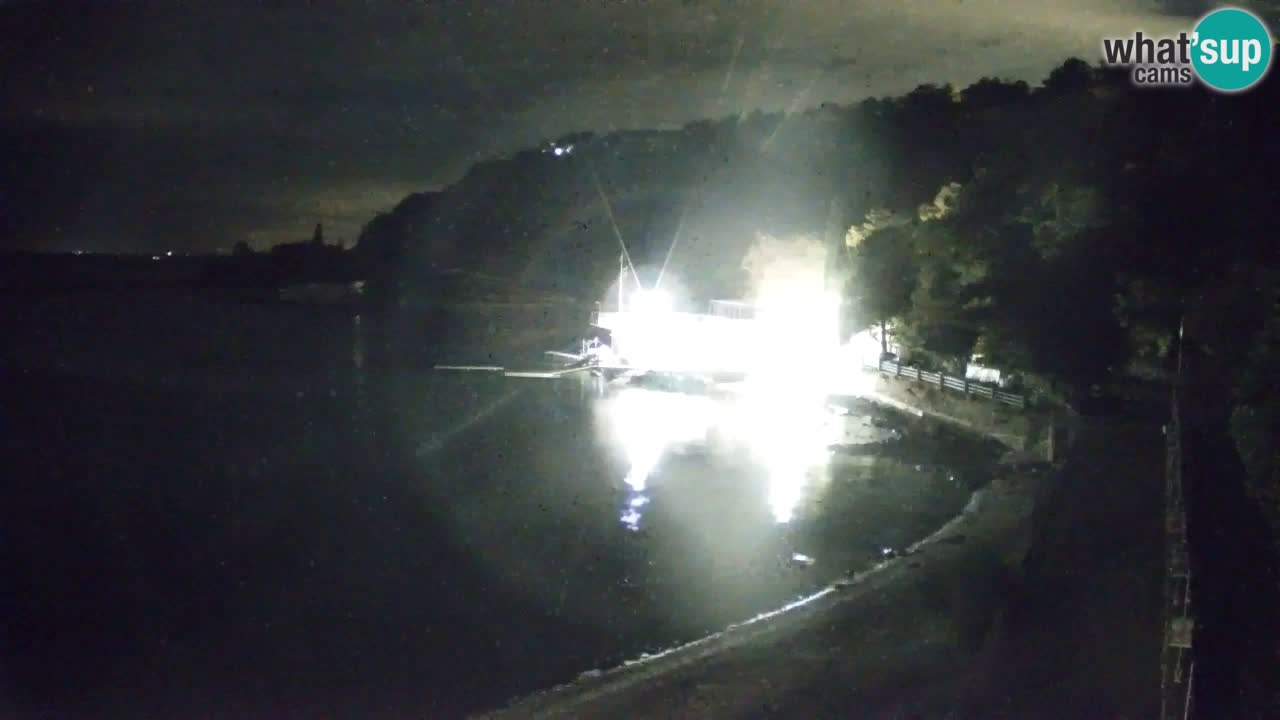 Webcam Bahía de Sistiana – Vista en directo del puerto deportivo y la costa