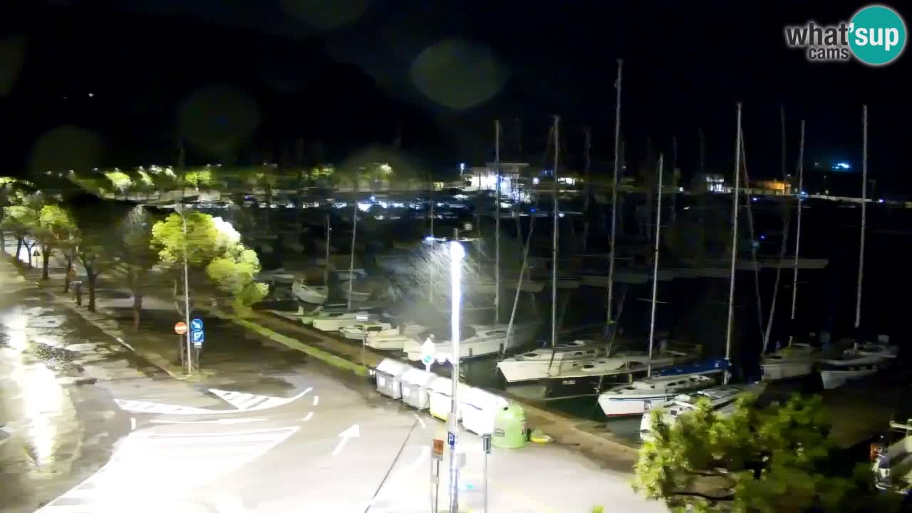 Web kamera Sistiana Uvala – Pogled uživo na marinu i zaljev