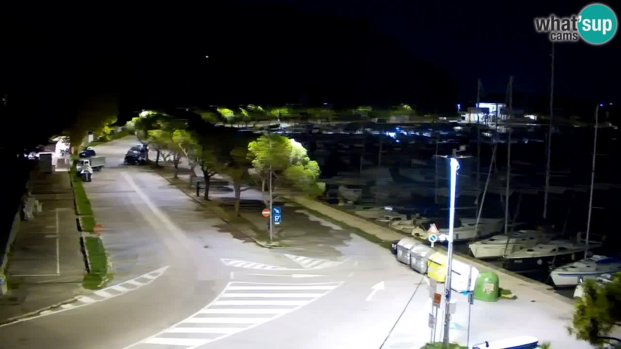 Web kamera Sistiana Uvala – Pogled uživo na marinu i zaljev