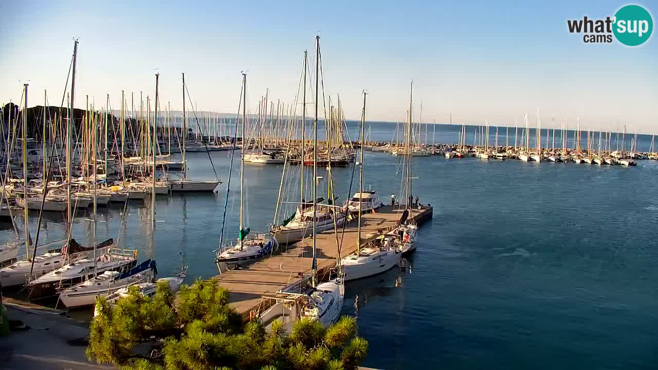 Webcam Baie de Sistiana – Vue en direct de la marina et de la baie