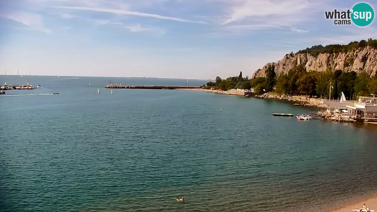 Webcam Bahía de Sistiana – Vista en directo del puerto deportivo y la costa