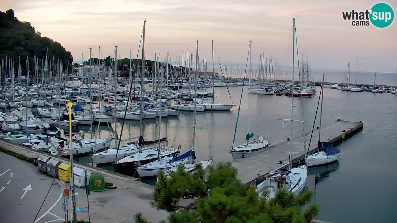 Webcam Baie de Sistiana – Vue en direct de la marina et de la baie