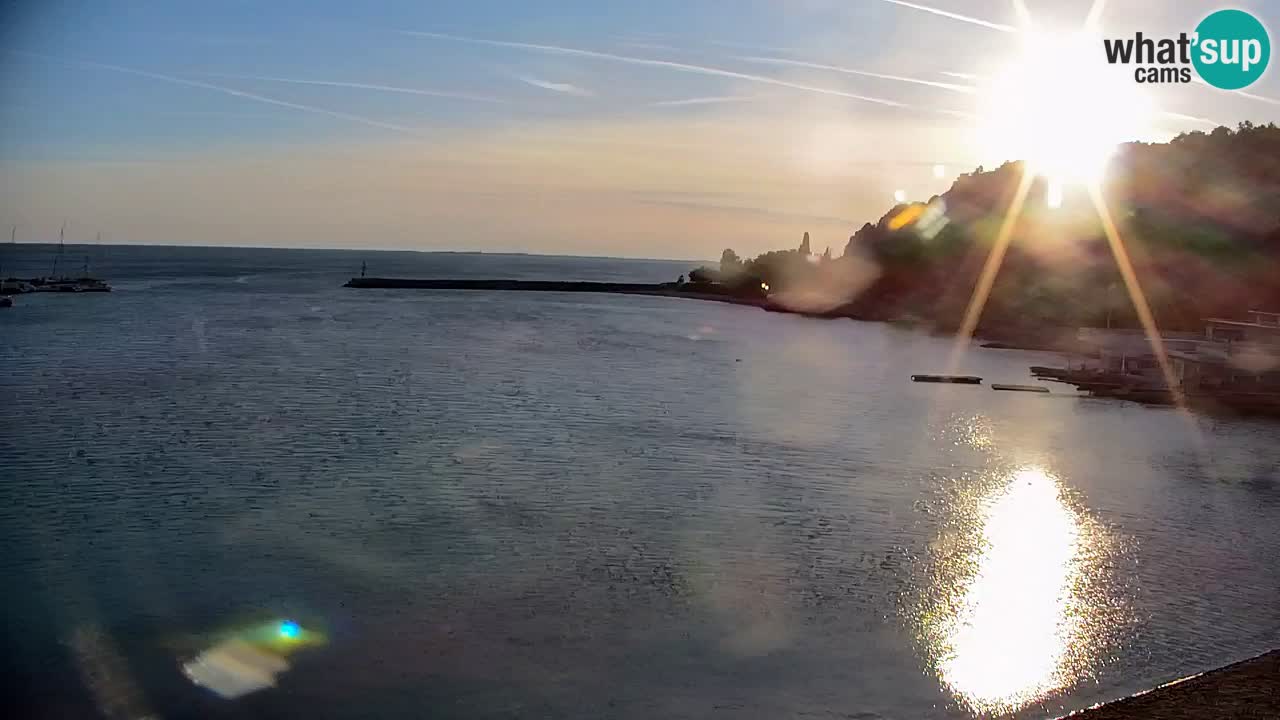 Webcam Baie de Sistiana – Vue en direct de la marina et de la baie