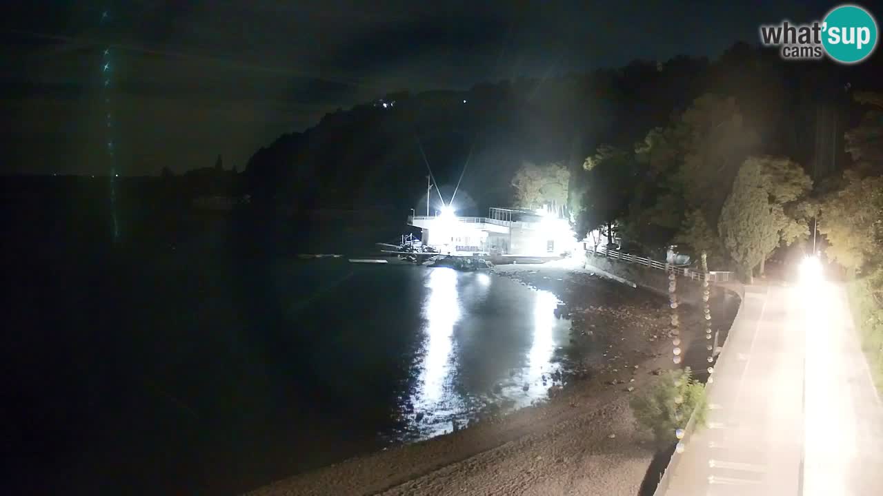 Web kamera Sistiana Uvala – Pogled uživo na marinu i zaljev