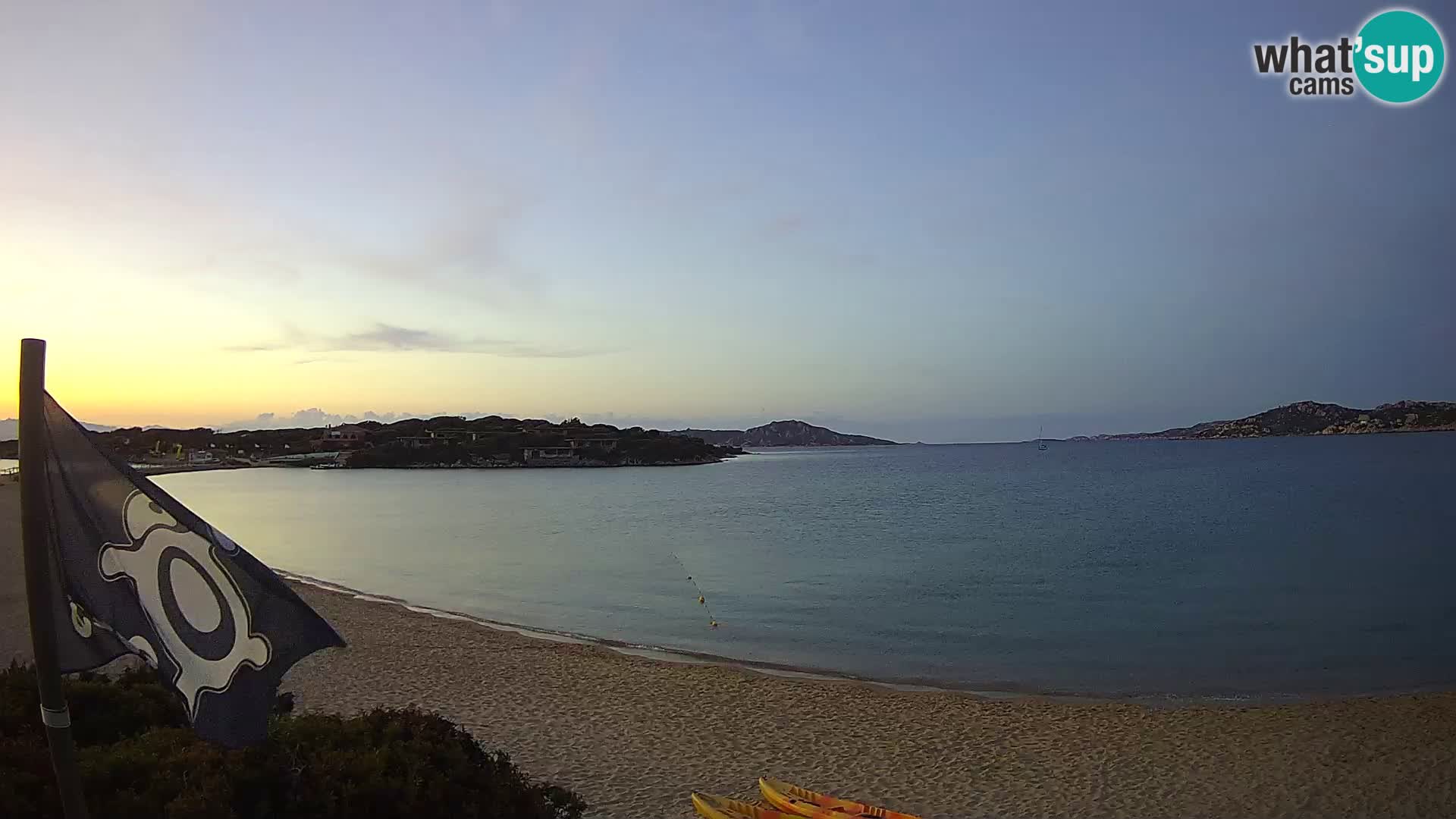 Spletna kamera Marina di Sorso – plaža Lido di Sorso – Sardinija