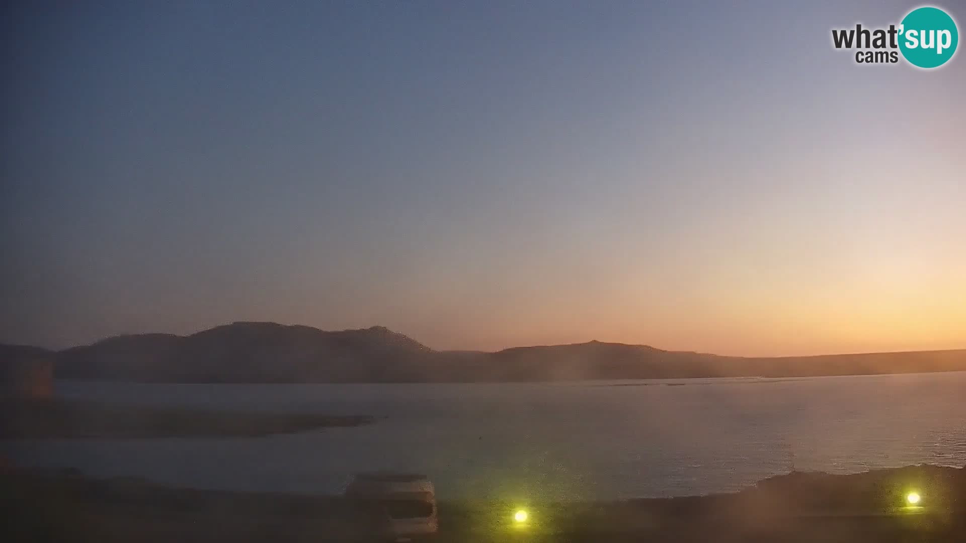 Stintino Spletna kamera v živo Plaža La Pelosa – Sardinija – Italija