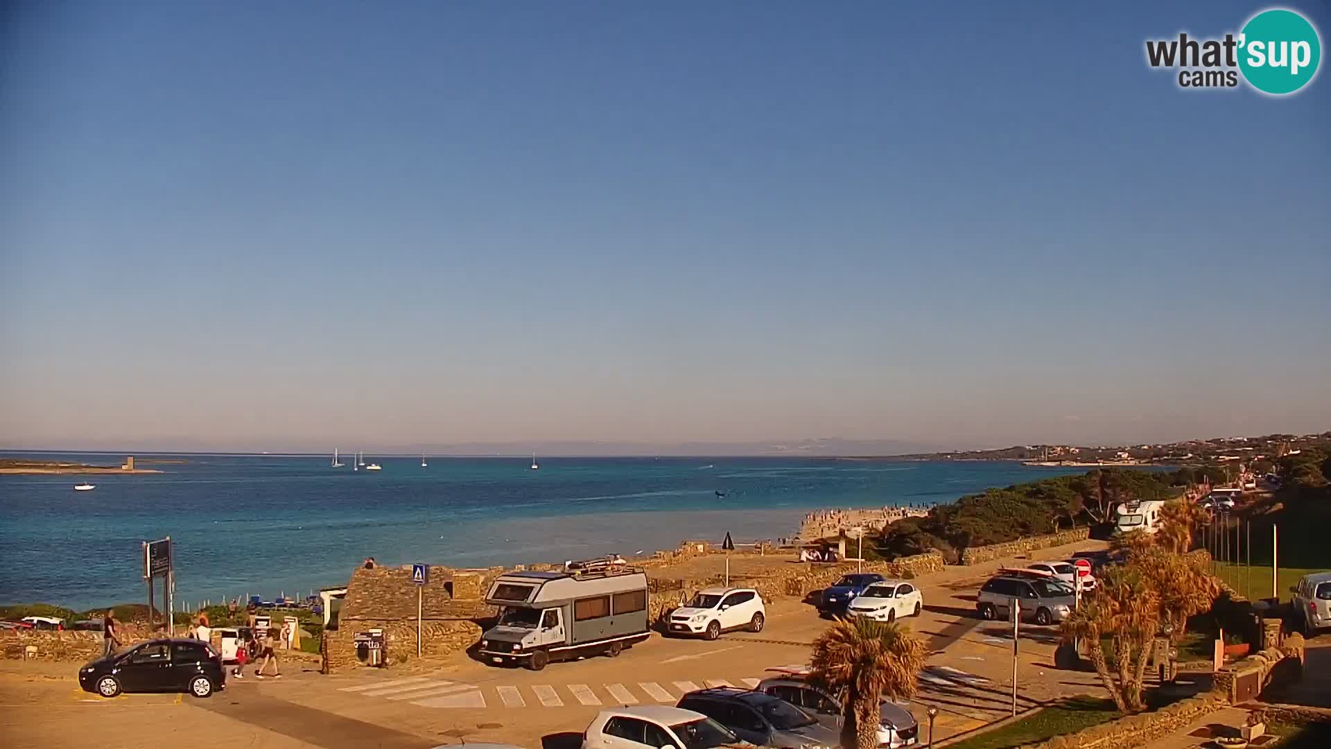 Stintino Spletna kamera v živo Plaža La Pelosa – Sardinija – Italija
