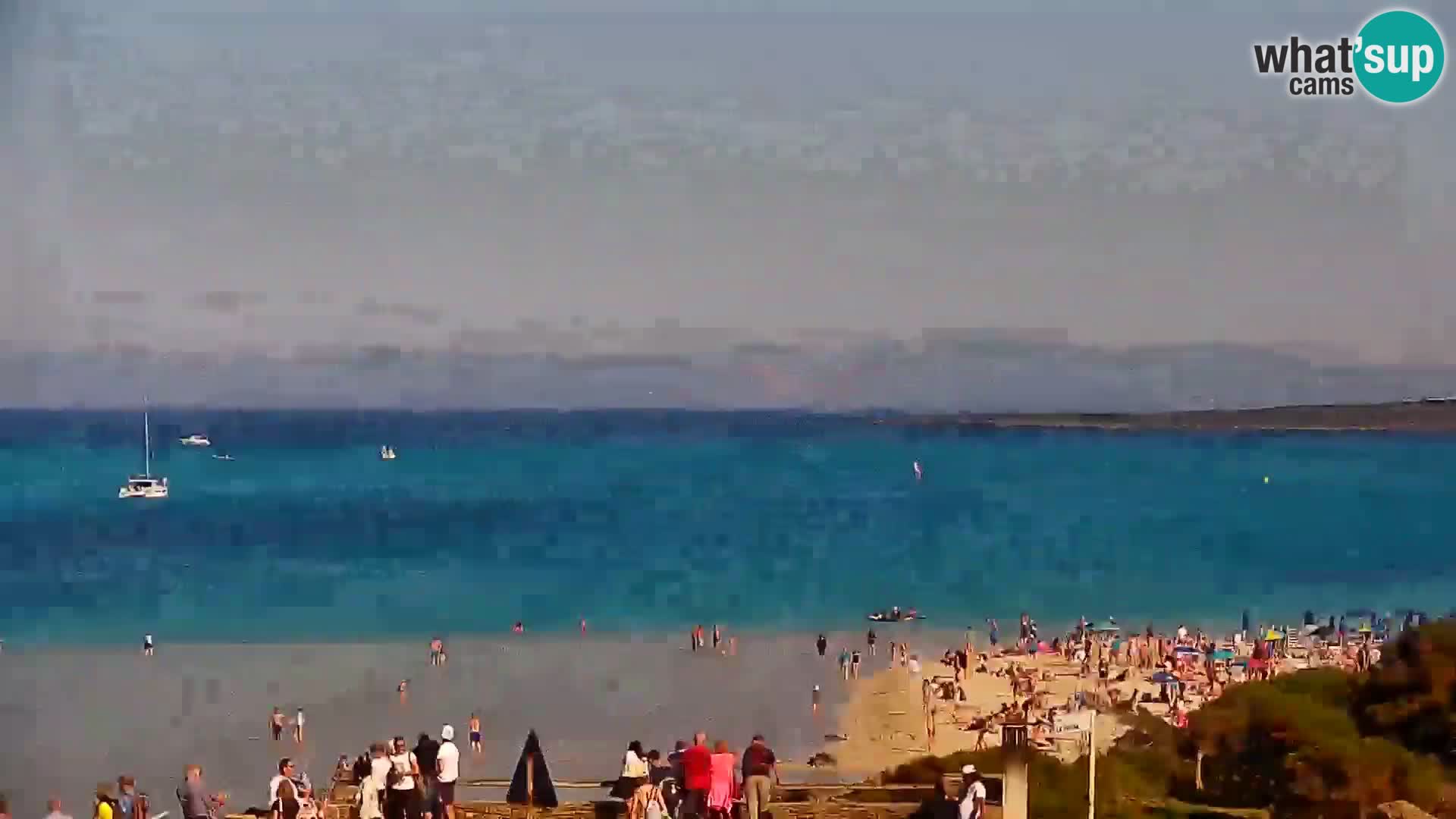 Stintino Spletna kamera v živo Plaža La Pelosa – Sardinija – Italija