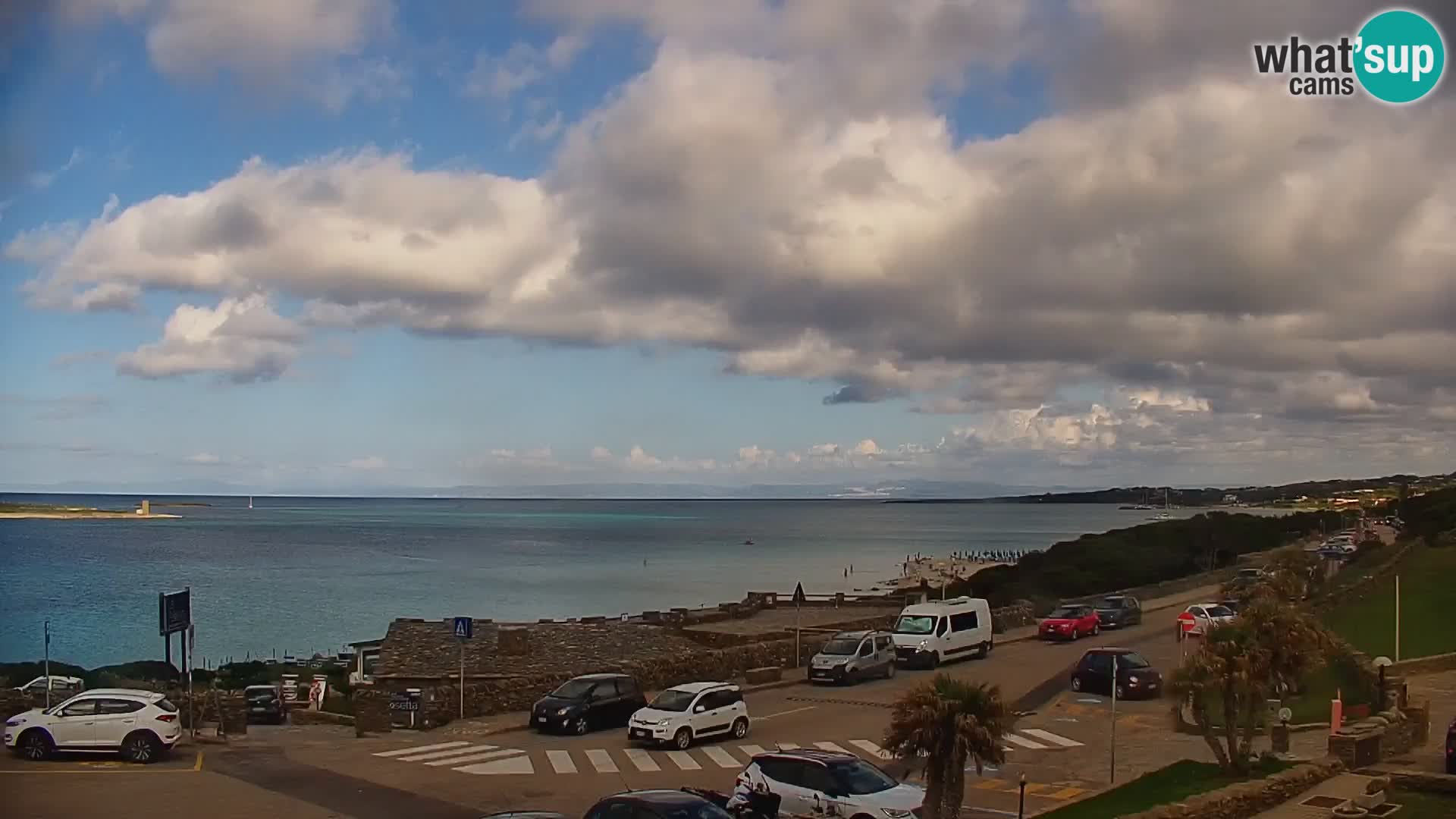 Stintino Spletna kamera v živo Plaža La Pelosa – Sardinija – Italija