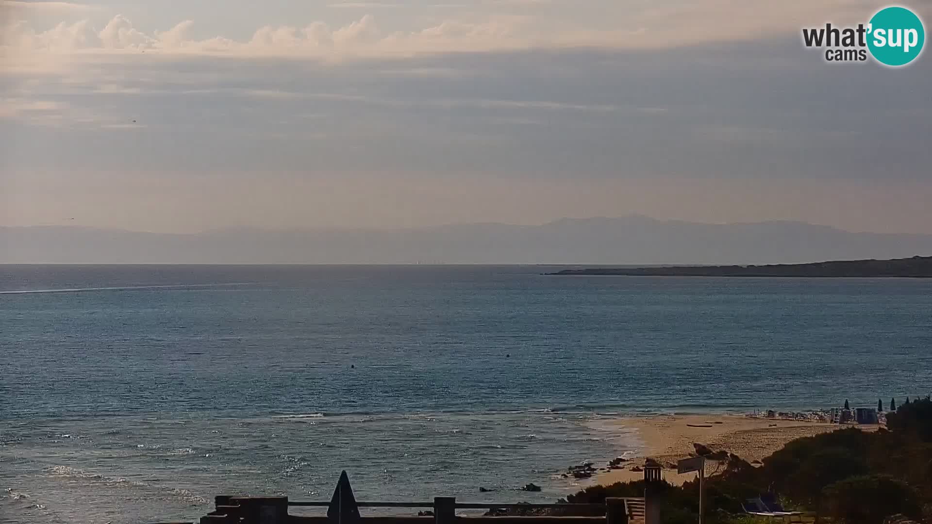 Capo Falcone spletna kamera Stintino – Plaža La Pelosa