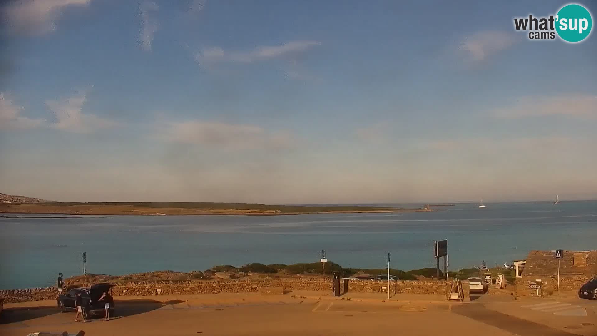 Stintino Spletna kamera v živo Plaža La Pelosa – Sardinija – Italija