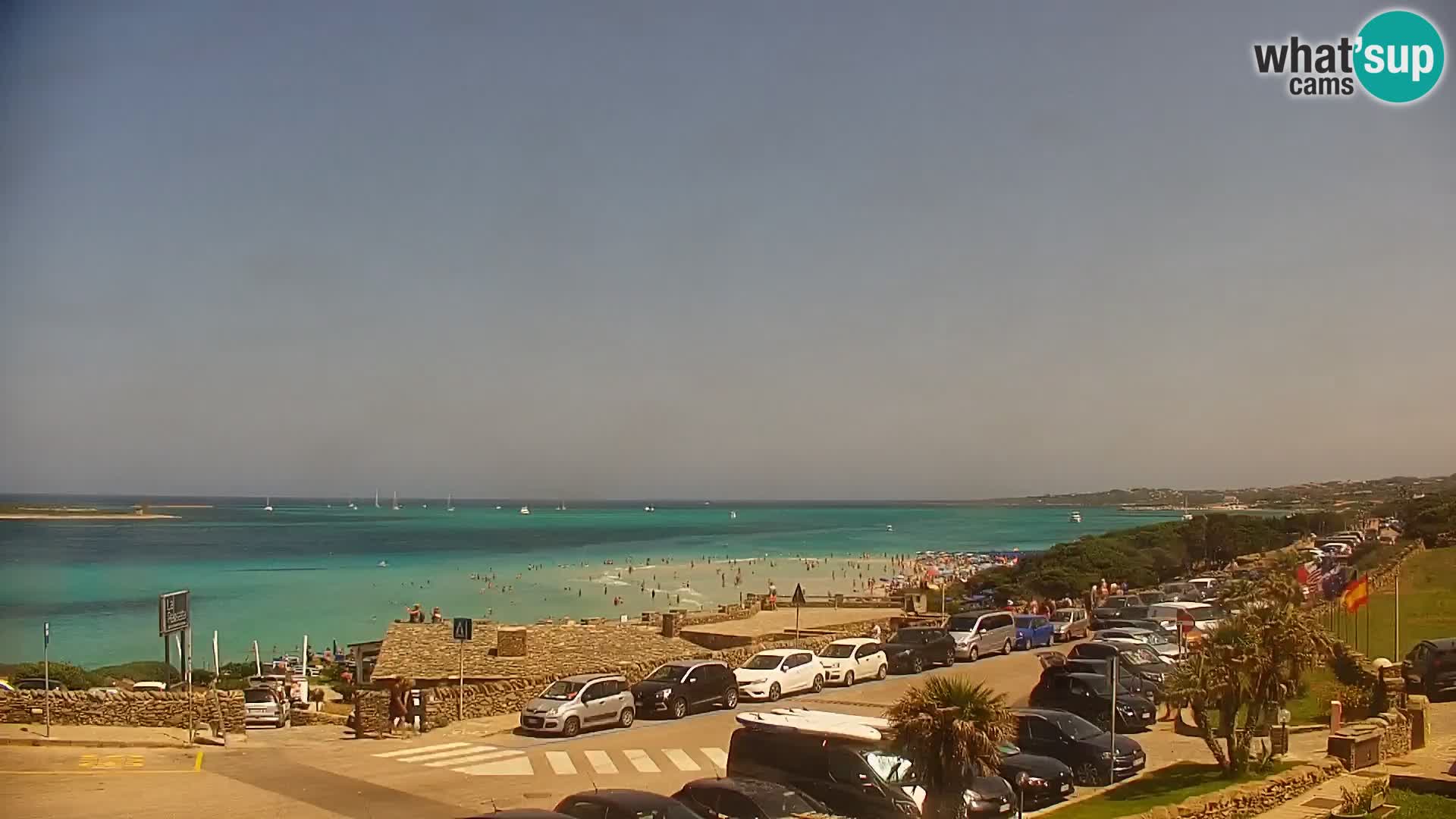 Stintino Spletna kamera v živo Plaža La Pelosa – Sardinija – Italija