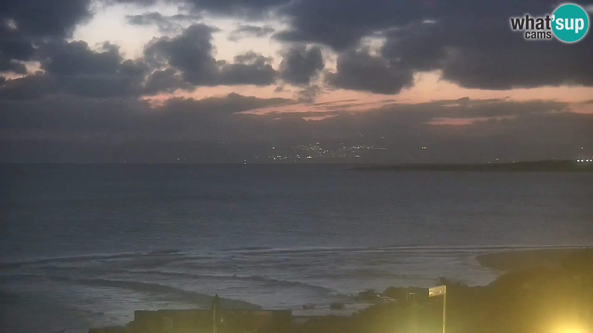 Stintino Spletna kamera v živo Plaža La Pelosa – Sardinija – Italija