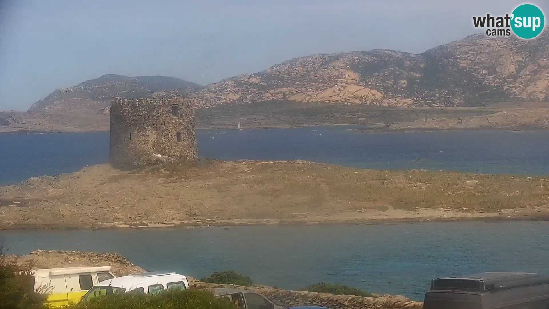 Stintino Spletna kamera v živo Plaža La Pelosa – Sardinija – Italija