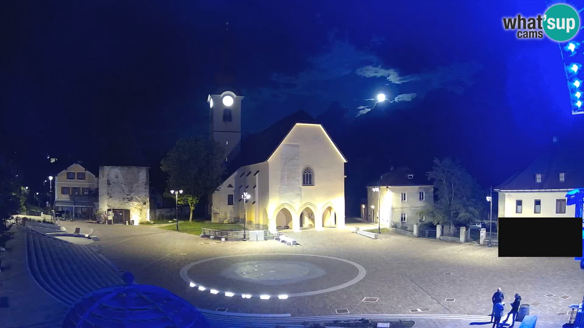 Trbiž – trg Unità / cerkev SS.Pietro in Paolo Apostoli