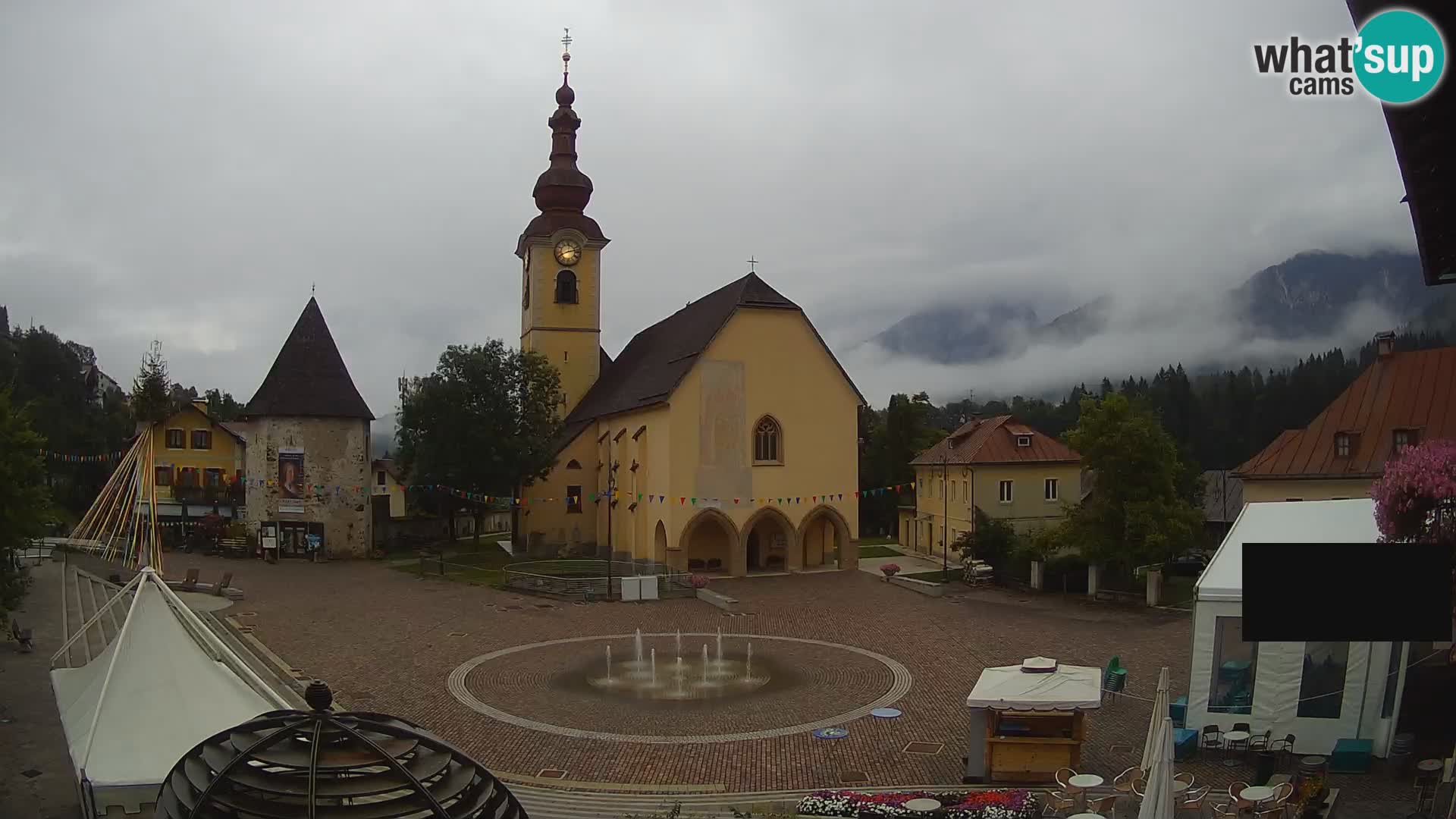 Tarvisio –  Unità Square / SS.Pietro and Paolo Apostoli Church