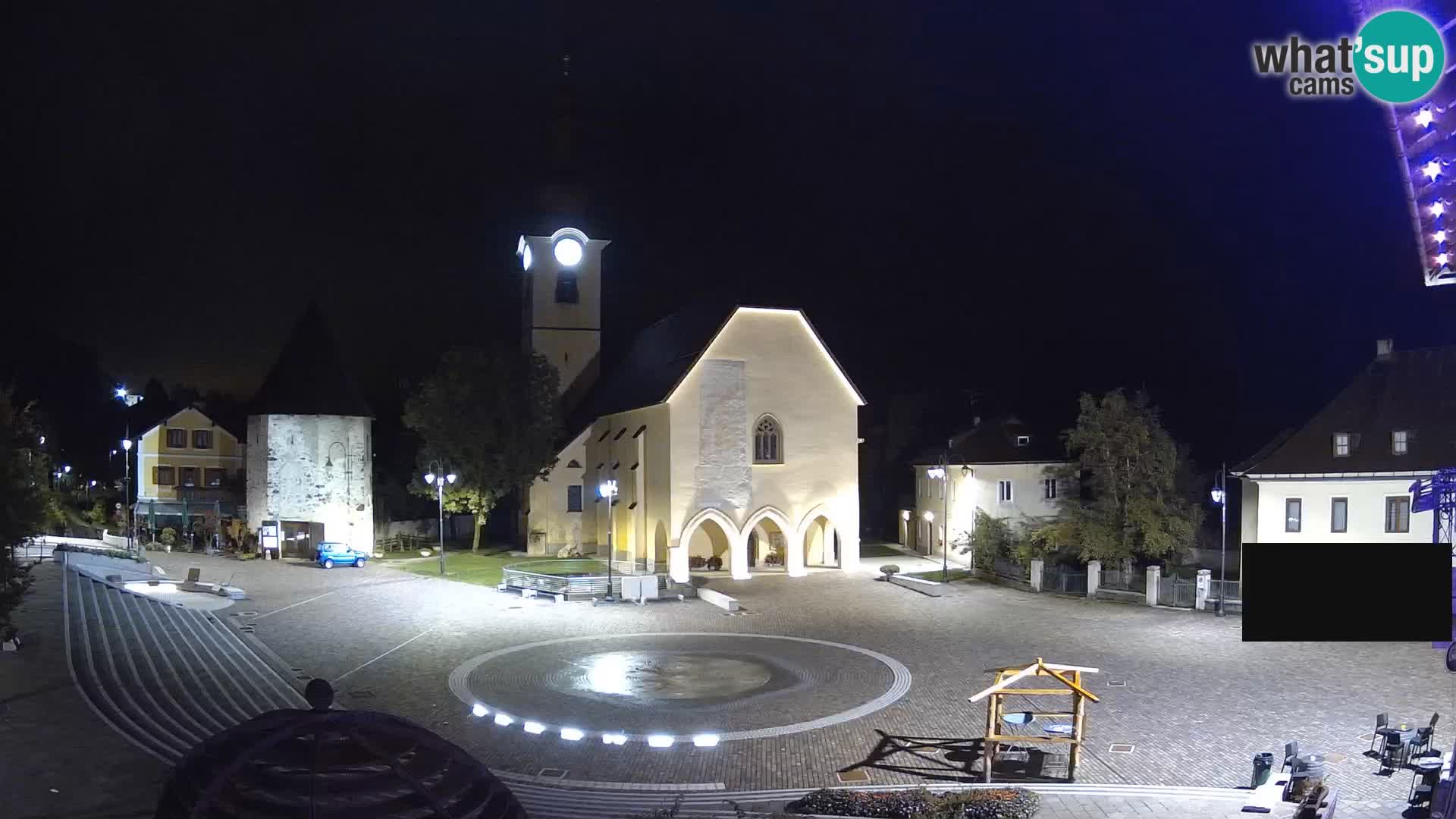 Tarvisio – plaza Unità / Iglesia SS.Pietro e Paolo Apostoli