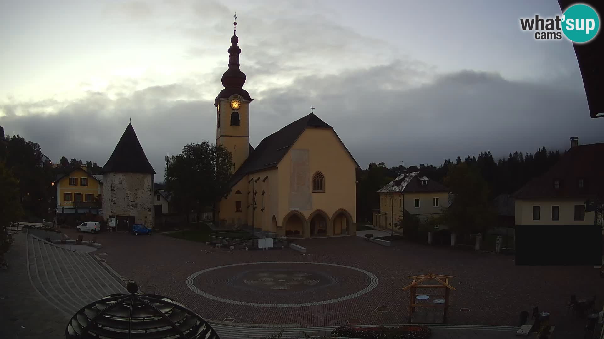 Tarvisio – Piazza Unità / Parrocchia SS.Pietro e Paolo Apostoli