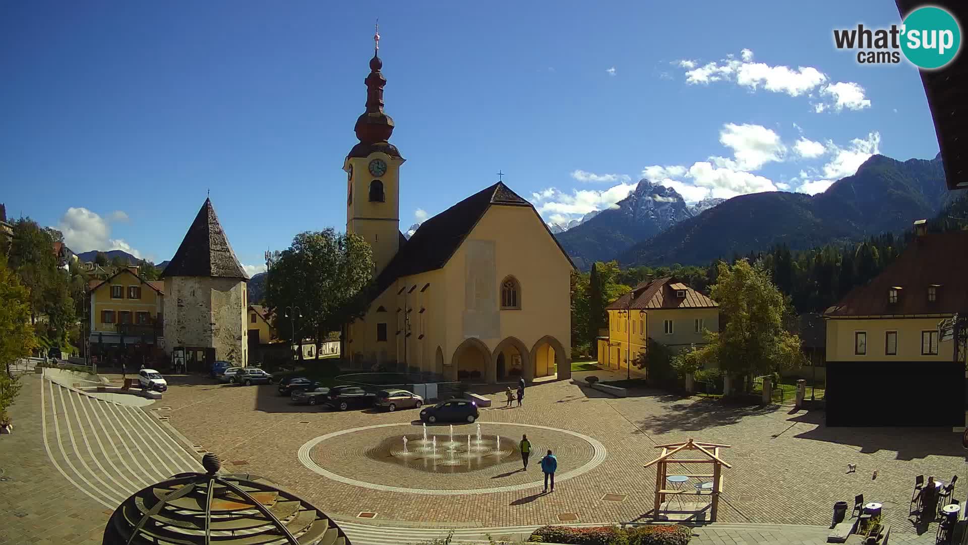 Tarvisio – carré Unità / église SS.Pietro e Paolo Apostoli