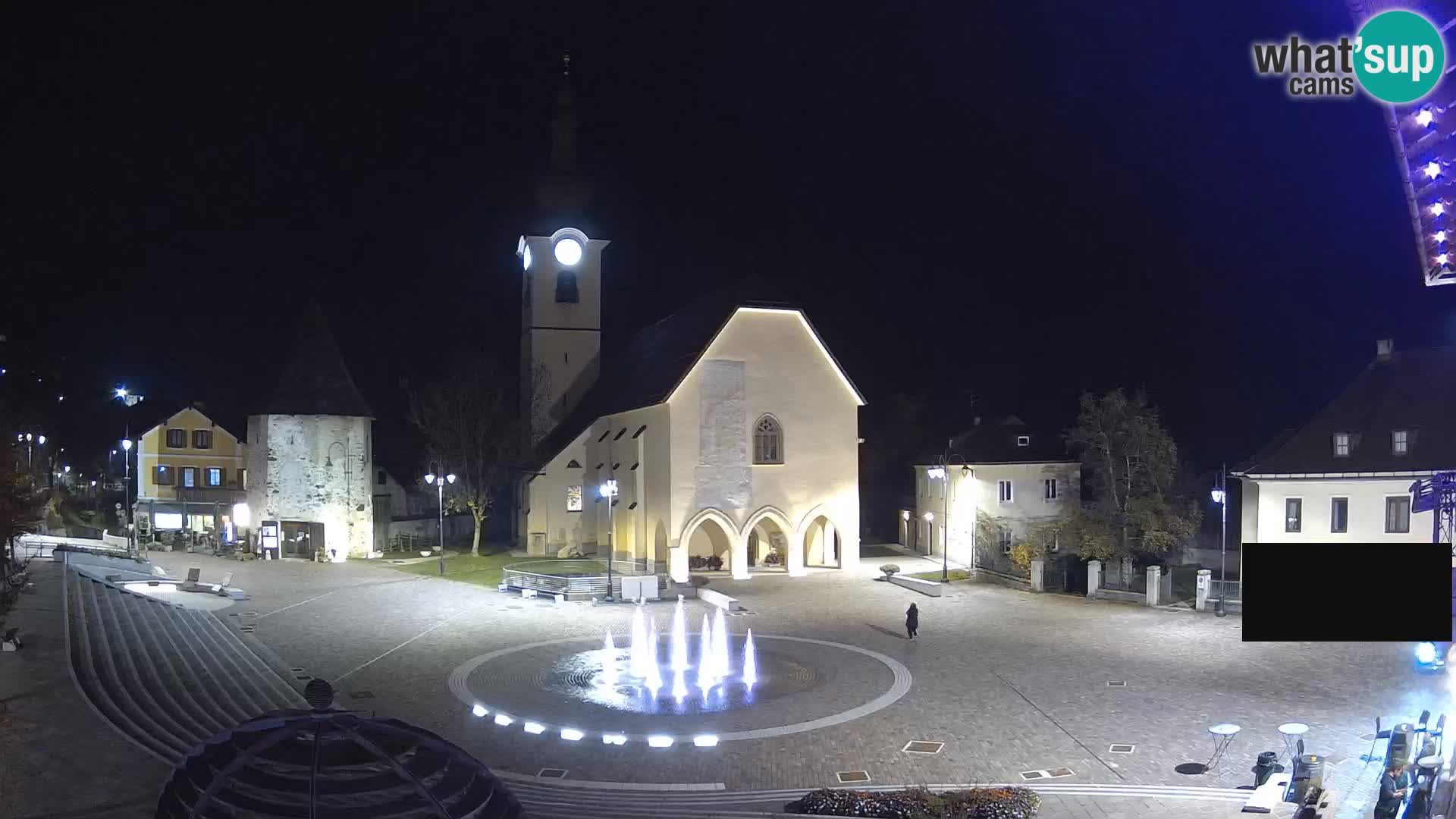 Tarvis – Platz Unità / Kirche SS.Pietro und Paolo Apostoli