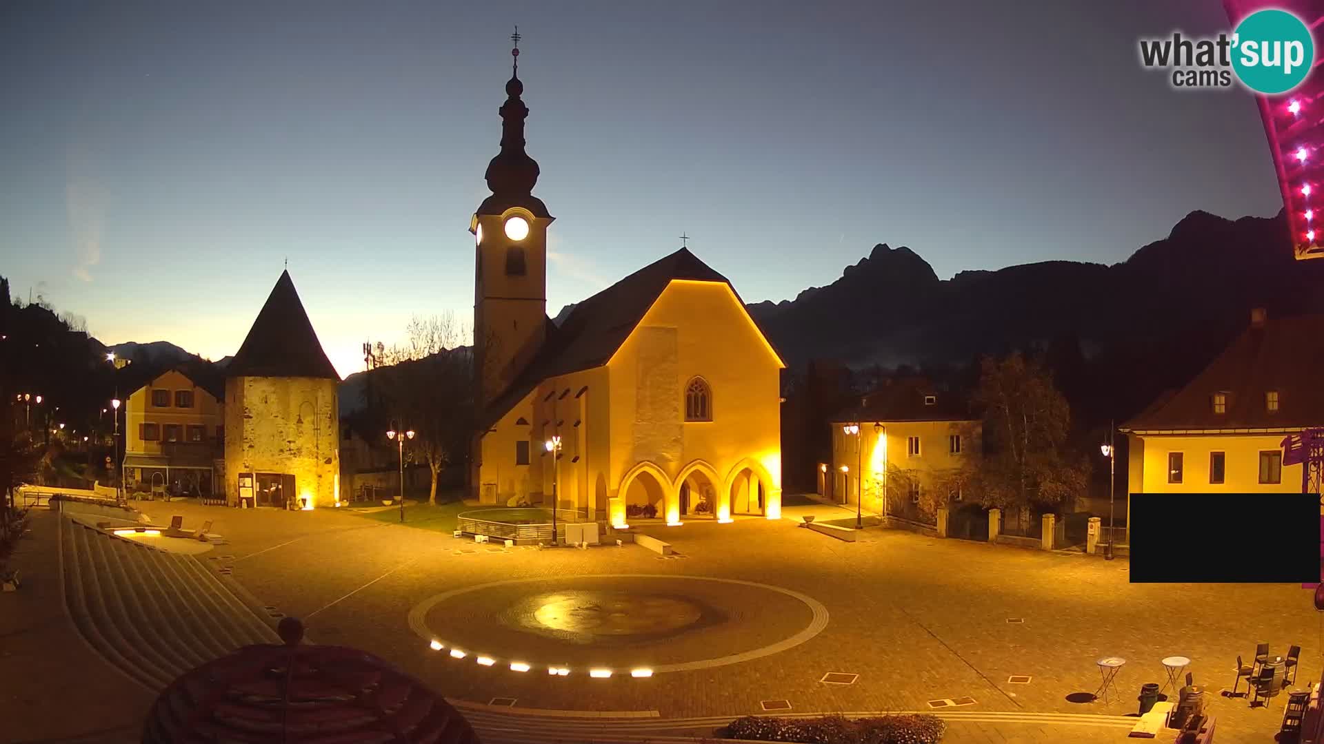 Tarvisio – Piazza Unità / Parrocchia SS.Pietro e Paolo Apostoli