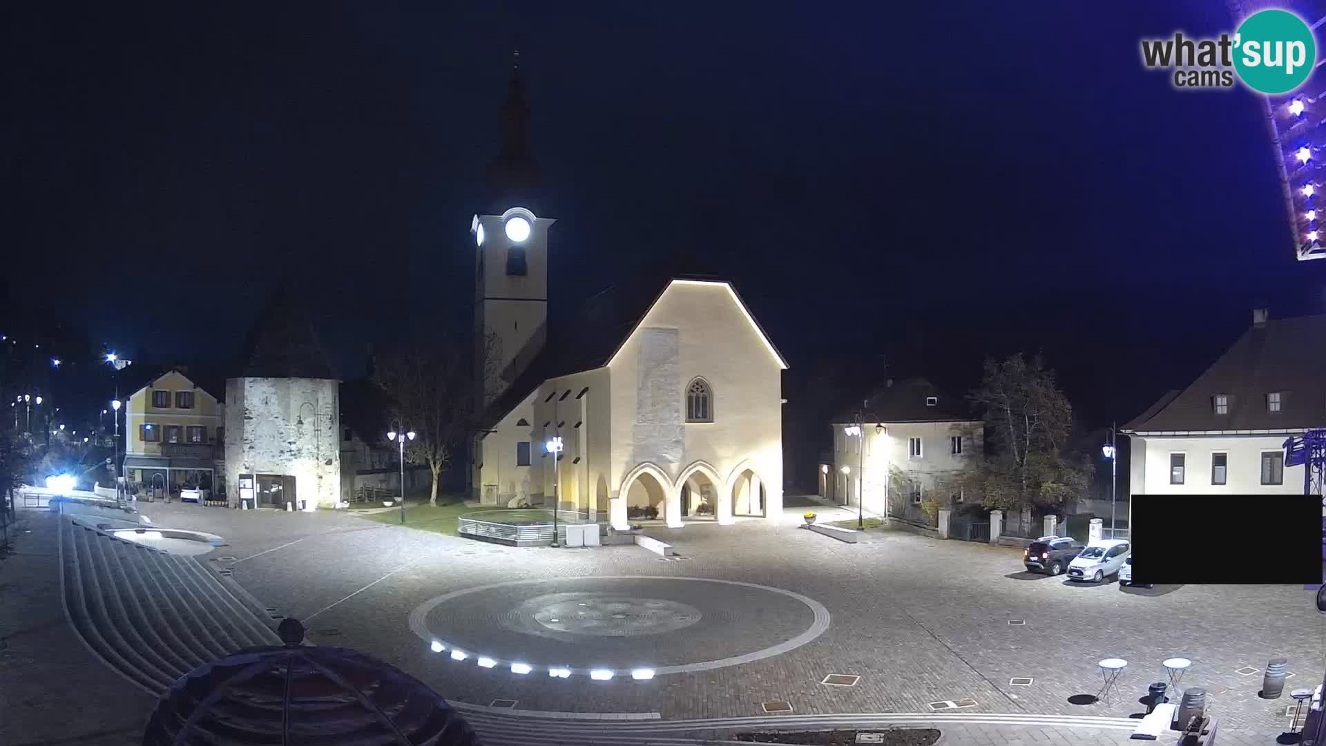 Tarvis – Platz Unità / Kirche SS.Pietro und Paolo Apostoli