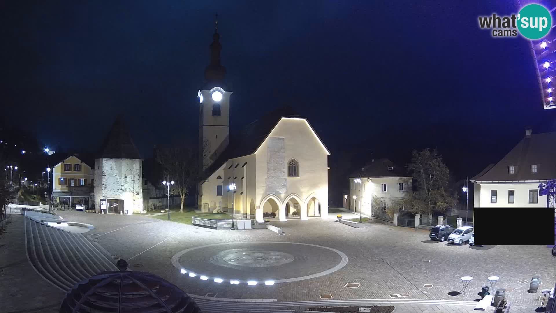 Tarvisio – plaza Unità / Iglesia SS.Pietro e Paolo Apostoli