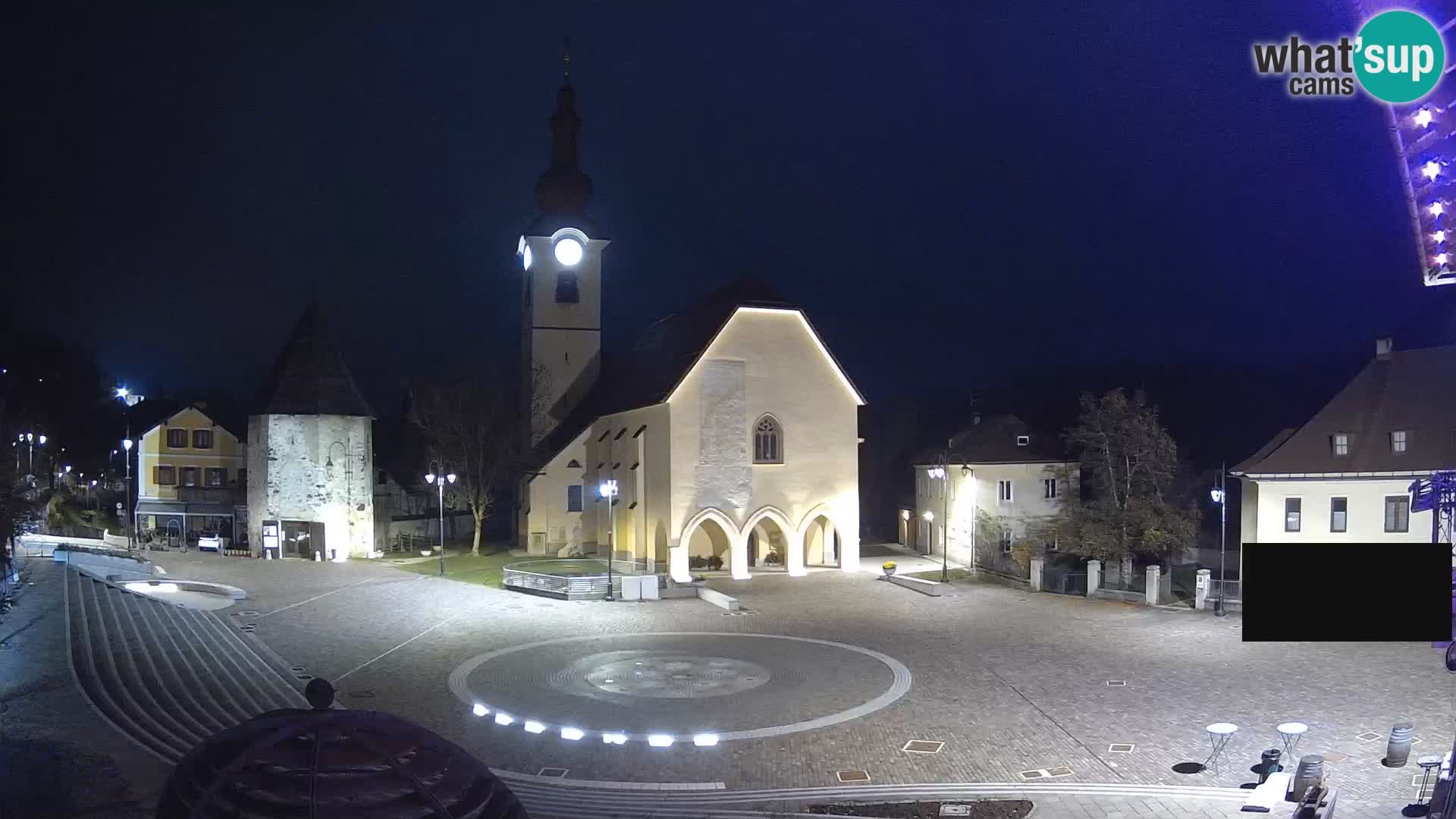 Tarvis – Platz Unità / Kirche SS.Pietro und Paolo Apostoli