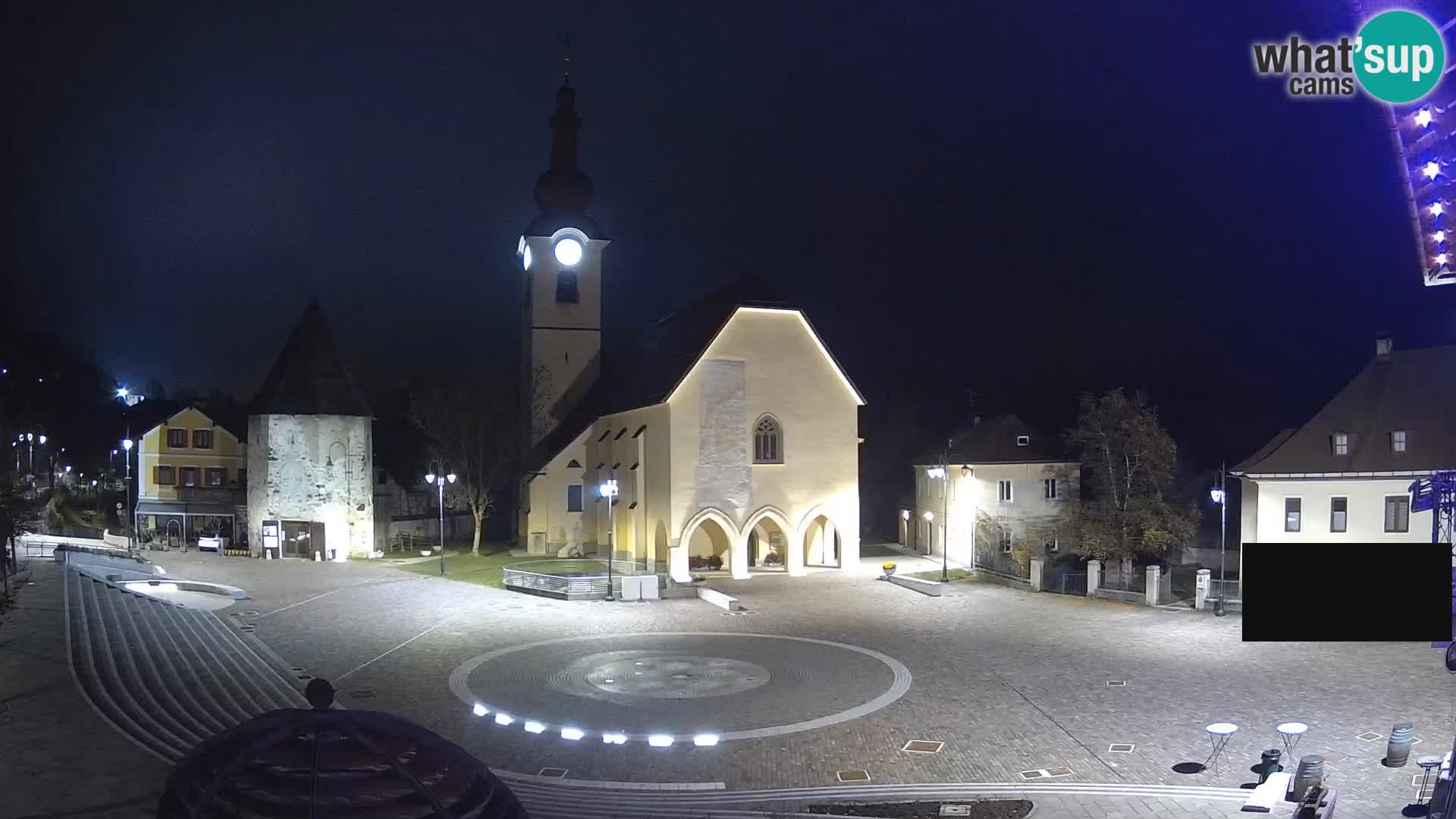 Tarvisio – carré Unità / église SS.Pietro e Paolo Apostoli