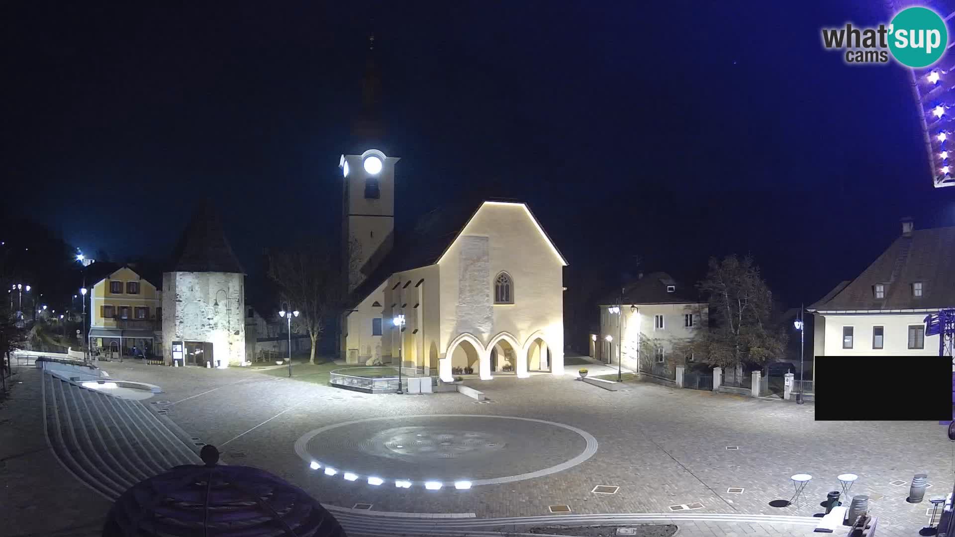 Tarvisio – carré Unità / église SS.Pietro e Paolo Apostoli