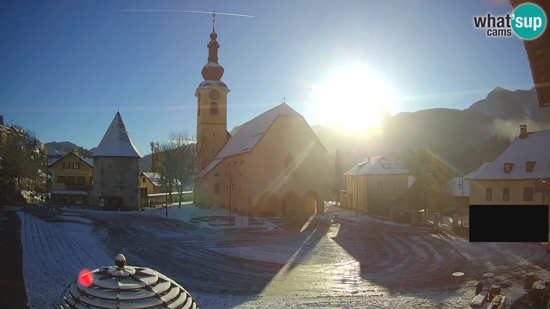 Tarvis – Platz Unità / Kirche SS.Pietro und Paolo Apostoli