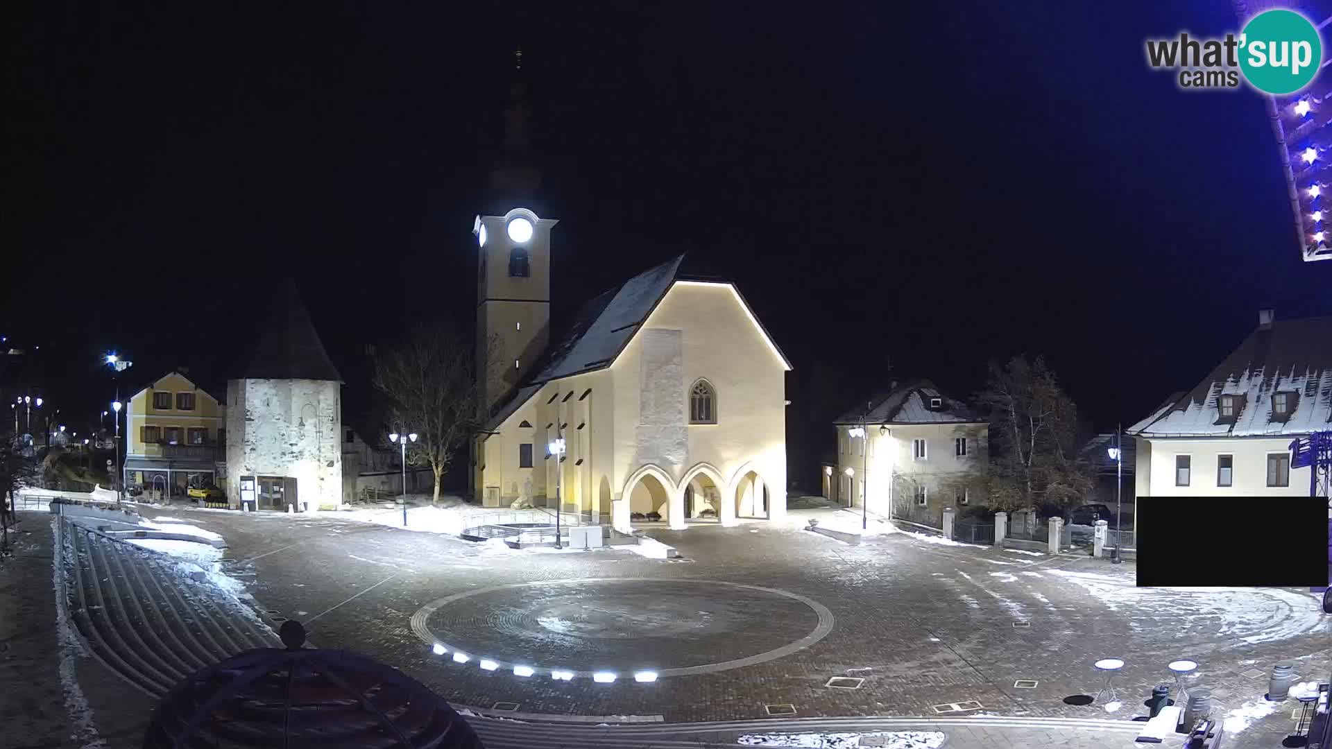 Tarvis – Platz Unità / Kirche SS.Pietro und Paolo Apostoli