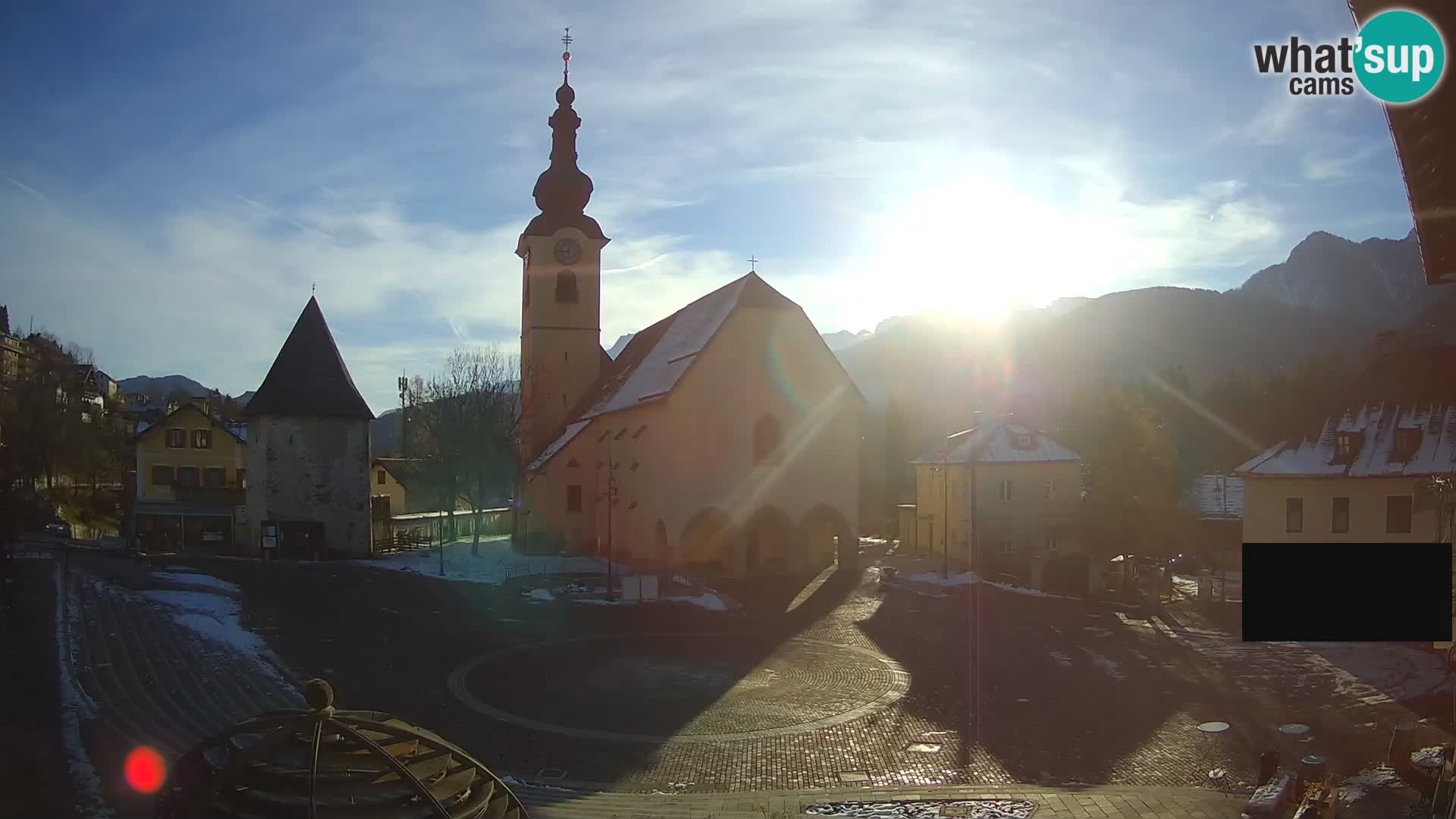 Tarvisio – plaza Unità / Iglesia SS.Pietro e Paolo Apostoli