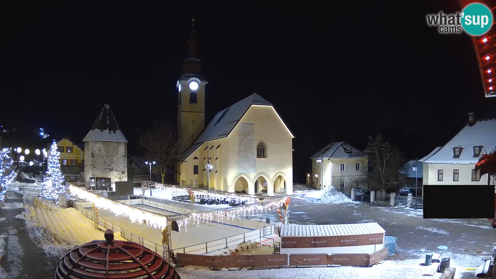 Tarvisio – carré Unità / église SS.Pietro e Paolo Apostoli