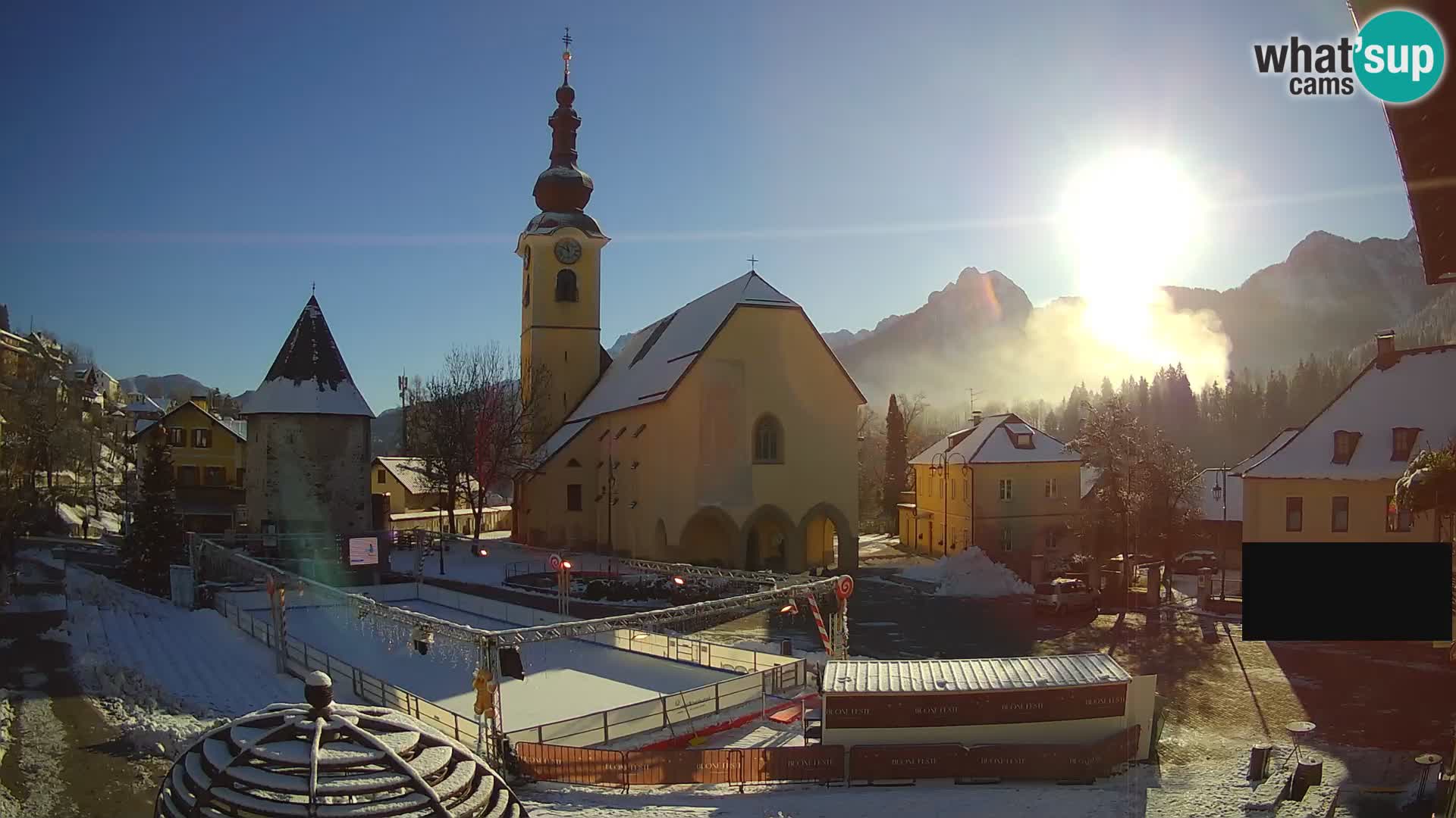 Tarvisio – Piazza Unità / Parrocchia SS.Pietro e Paolo Apostoli