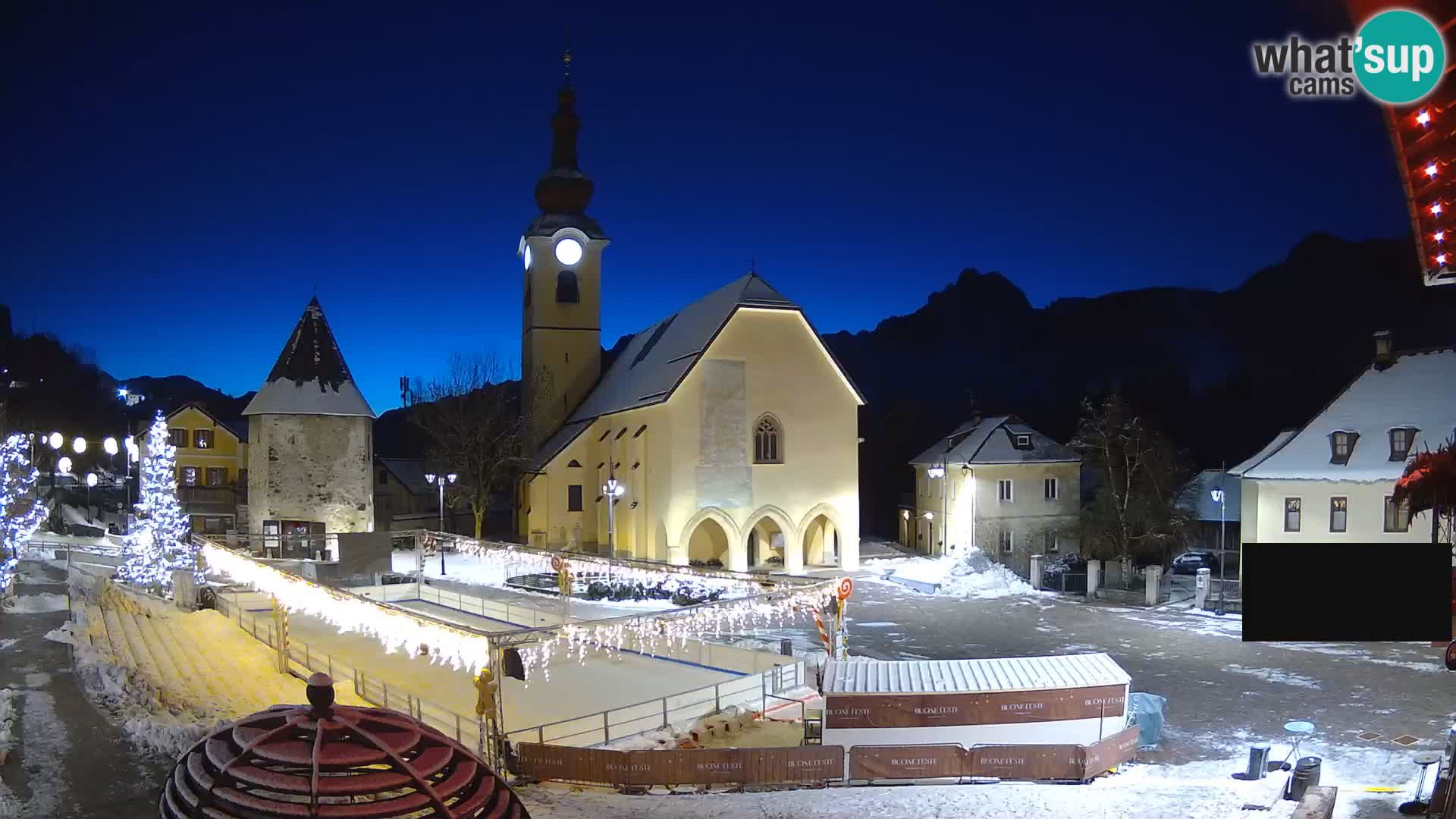 Tarvisio –  Unità Square / SS.Pietro and Paolo Apostoli Church