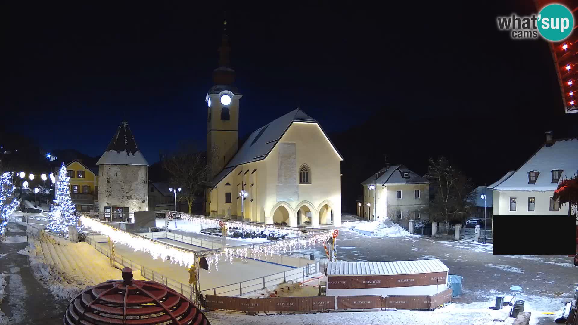 Tarvisio – plaza Unità / Iglesia SS.Pietro e Paolo Apostoli